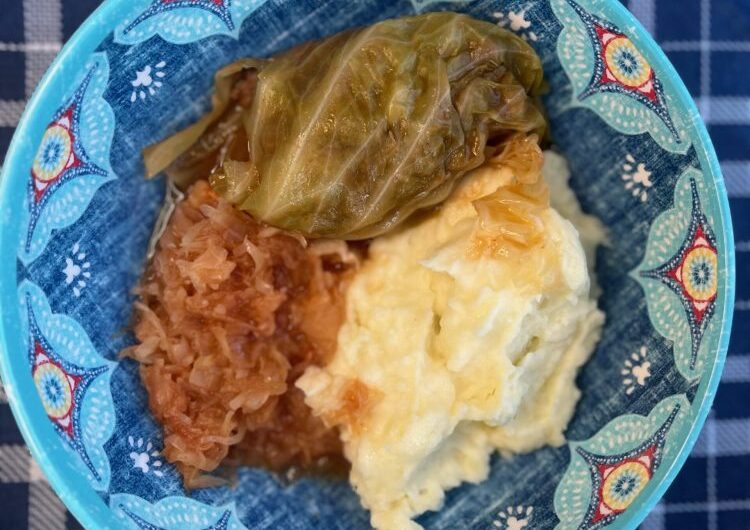 Crock Pot Stuffed Cabbage Rolls