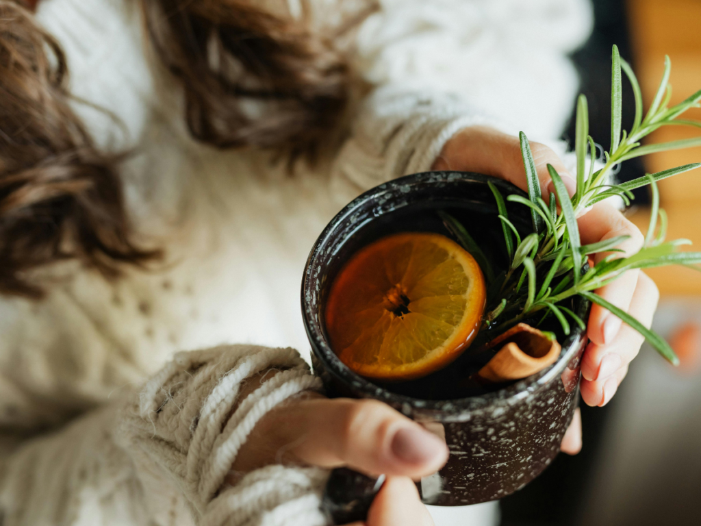 Best Ways to Use Lemon Balm 